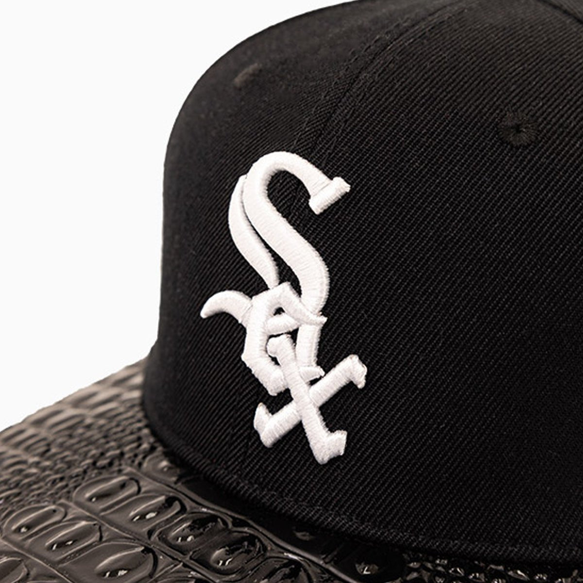 Chicago White Sox 2005 World Series MLB Leather Visor Snapback Hat